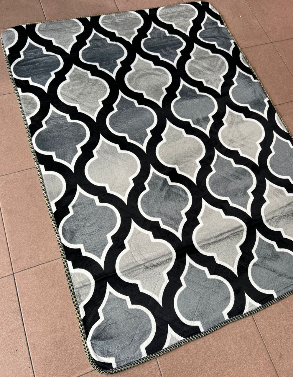 Super Mink Carpet – Ultra Soft & Luxurious | Multiple Sizes & Designs