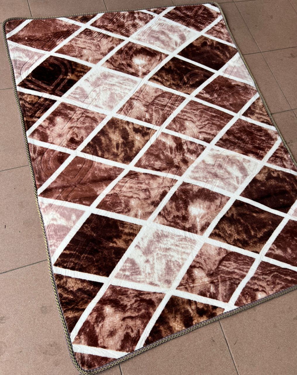Super Mink Carpet – Ultra Soft & Luxurious | Multiple Sizes & Designs